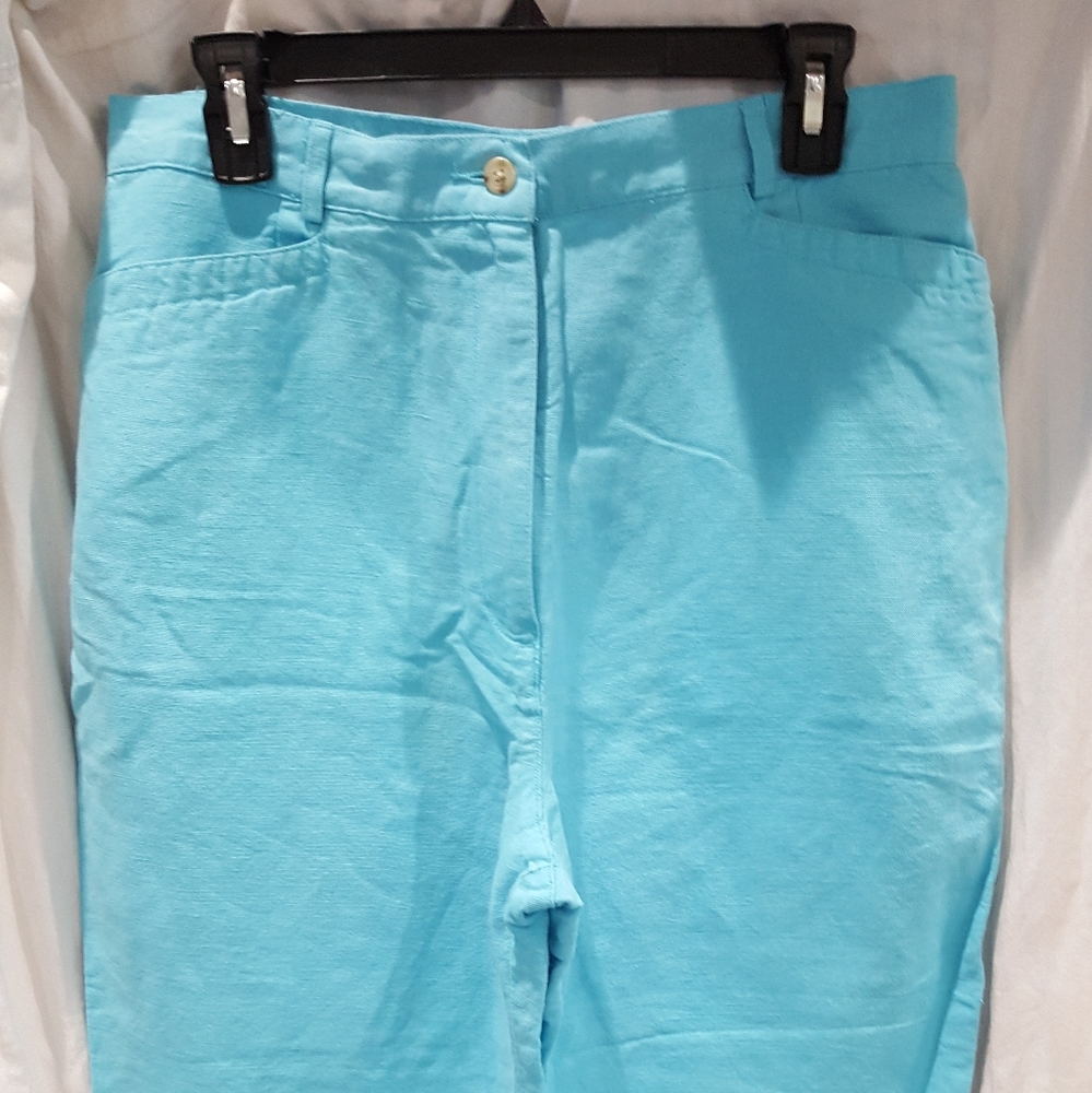 Blue capris